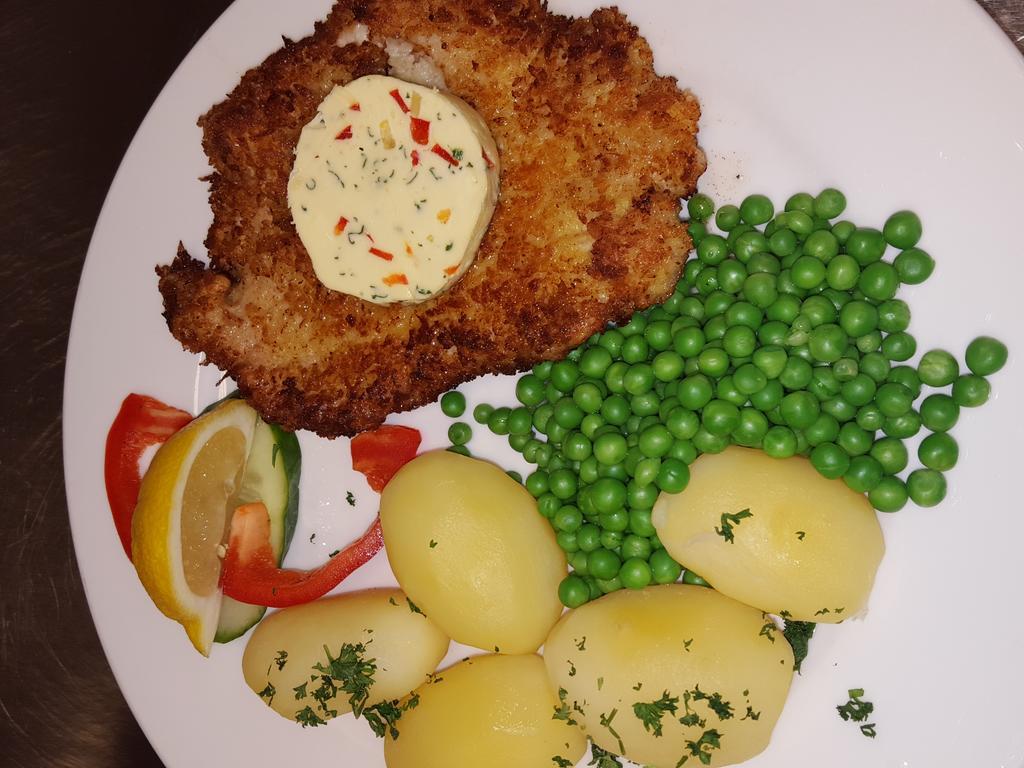 Slobrua Gjestegard Skarnes Stasjonsby 外观 照片